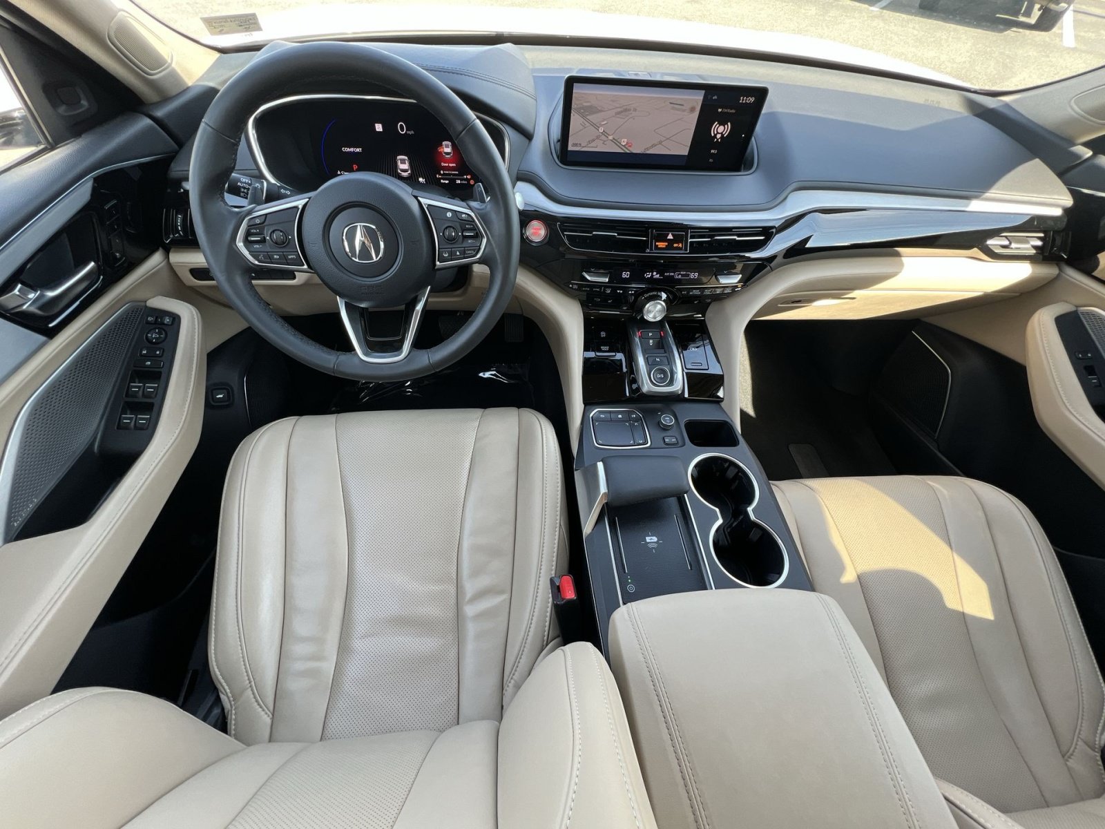 Certified 2024 Acura MDX w/ Technology Package FWD image 20