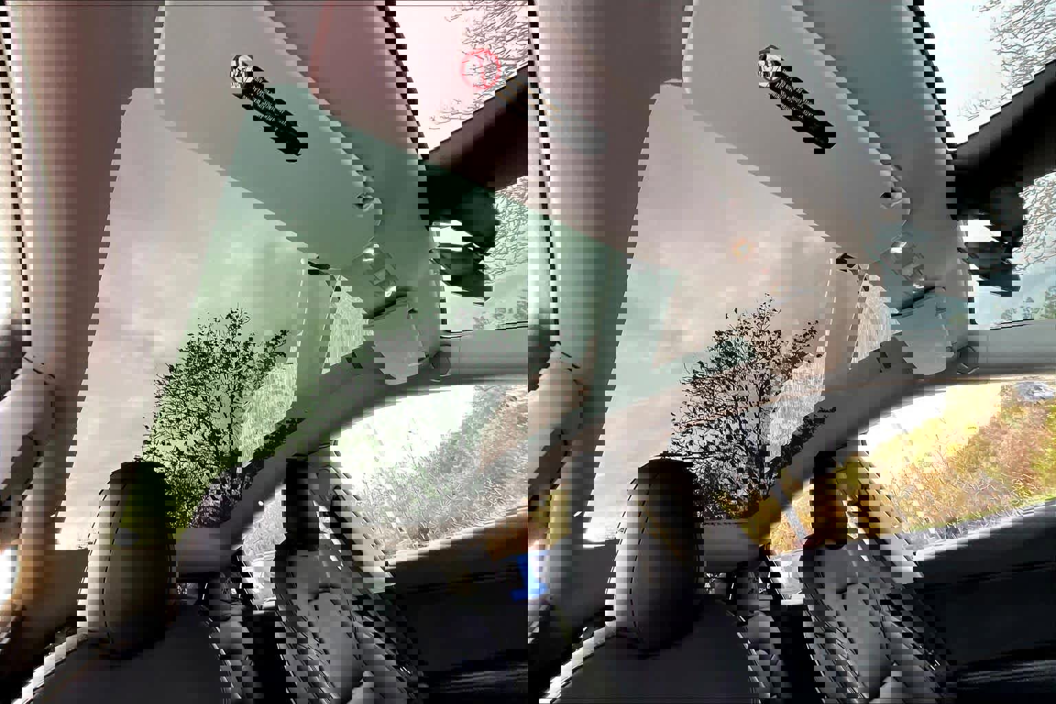 Used 2020 Tesla Model Y Long Range image 13