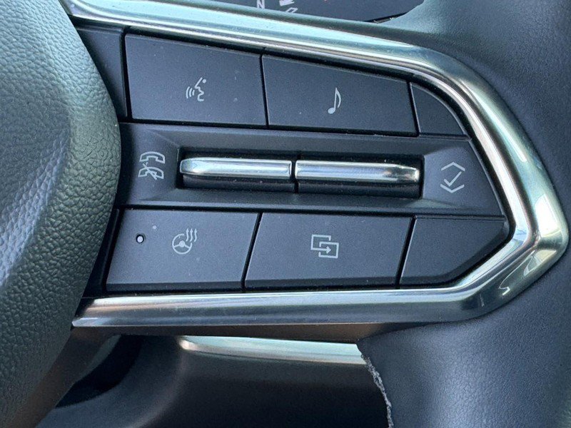 Used 2026 Chevrolet Equinox LT AWD/4WD image 18