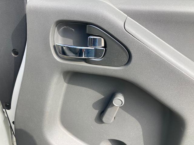 Used 2019 Nissan Frontier S RWD image 38