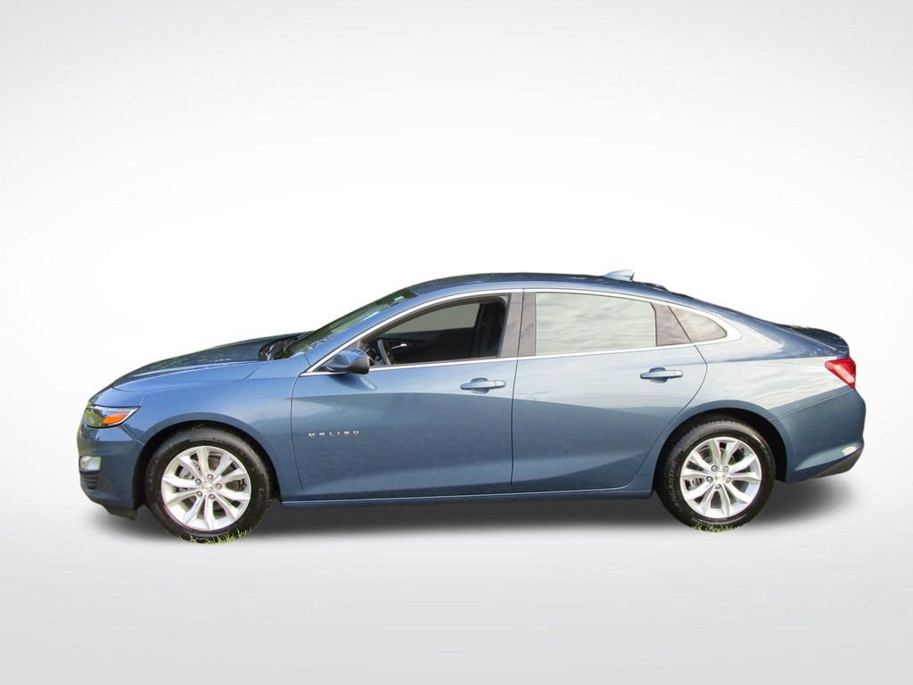 Used 2024 Chevrolet Malibu LT FWD image 3
