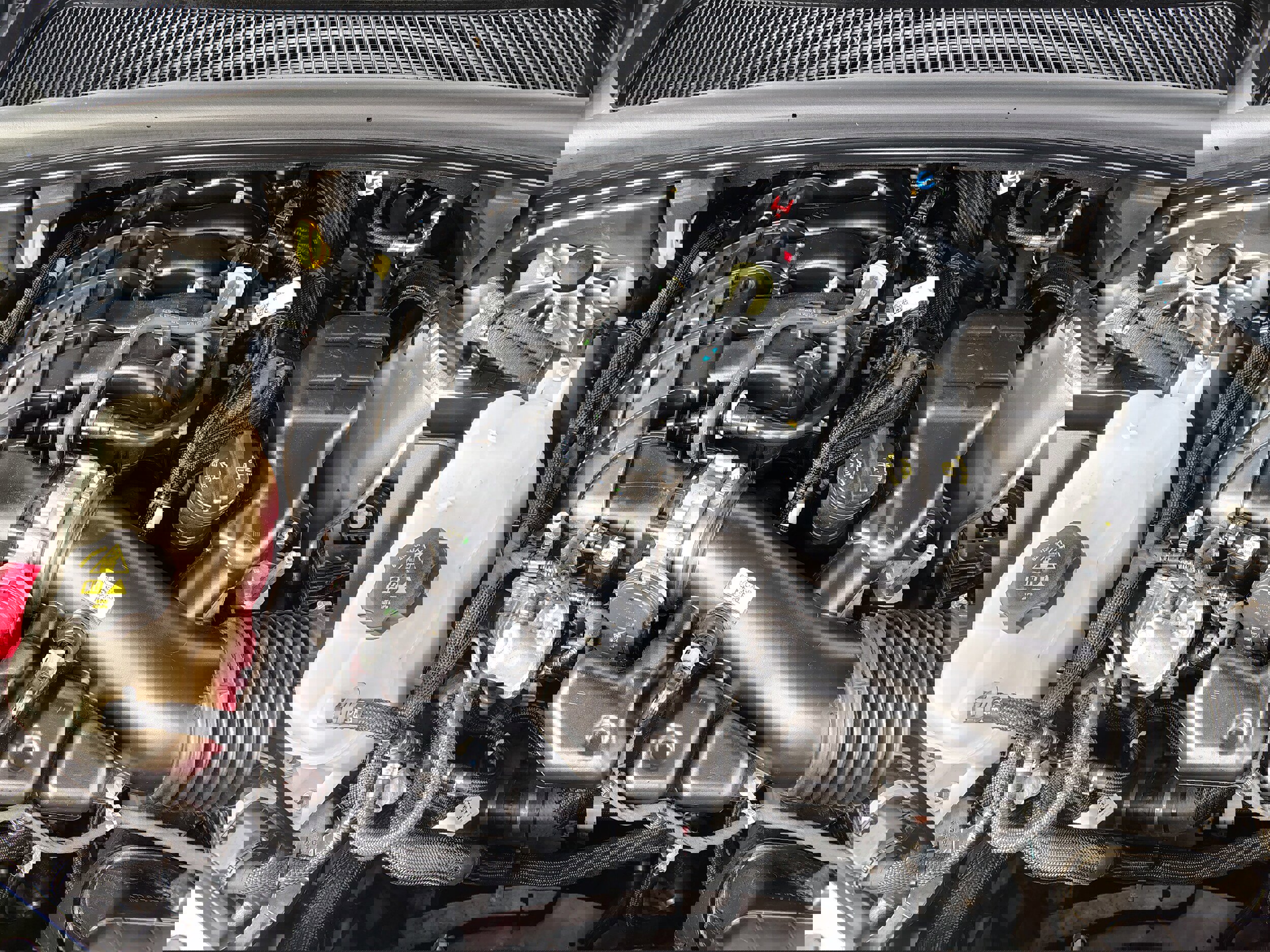 Certified 2025 Jeep Grand Cherokee Laredo X w/ Luxury Tech Group I image 15