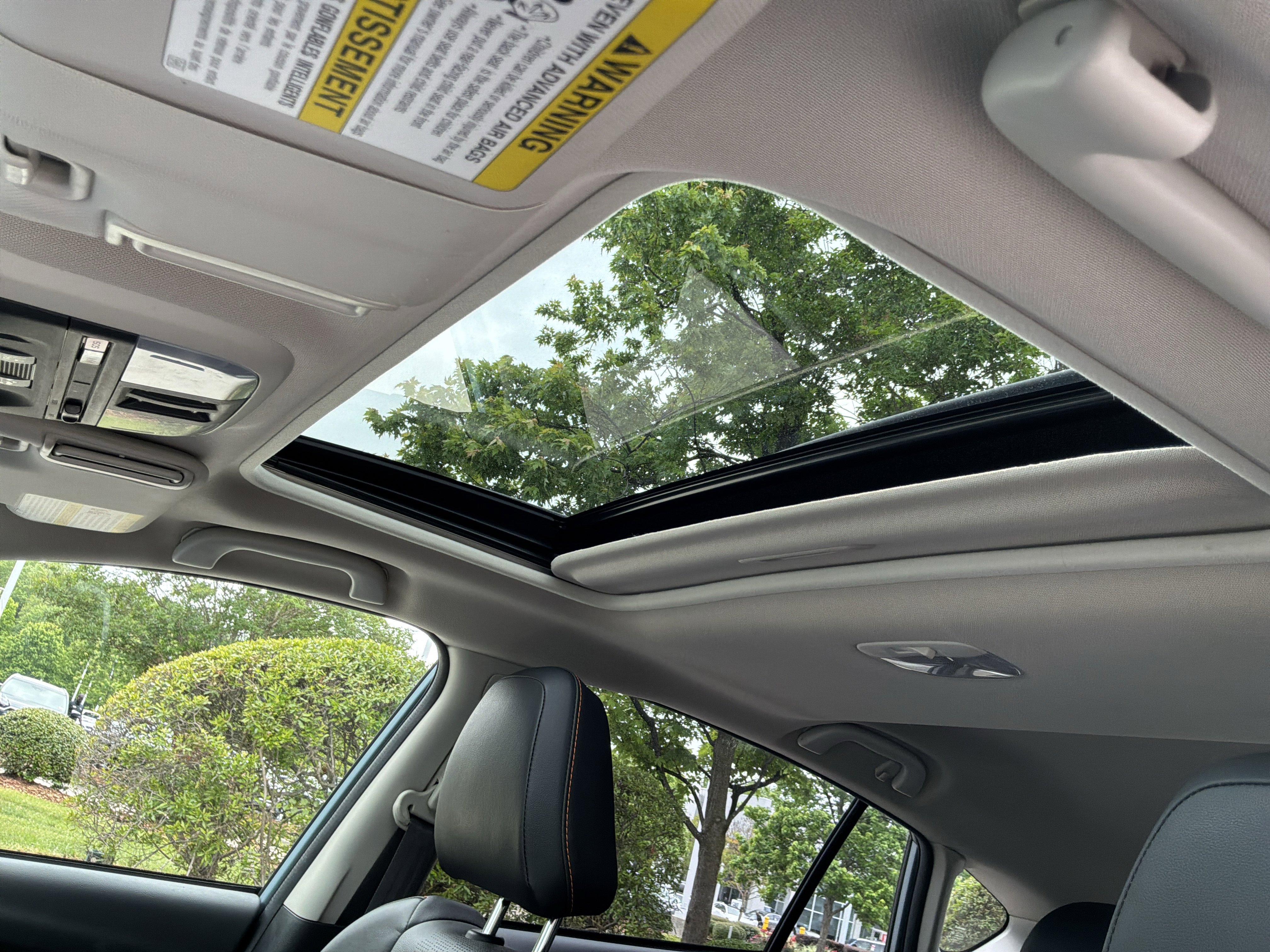 Used 2020 Subaru Crosstrek 2.0i Limited w/ Moonroof Package w/Navigation AWD/4WD image 28