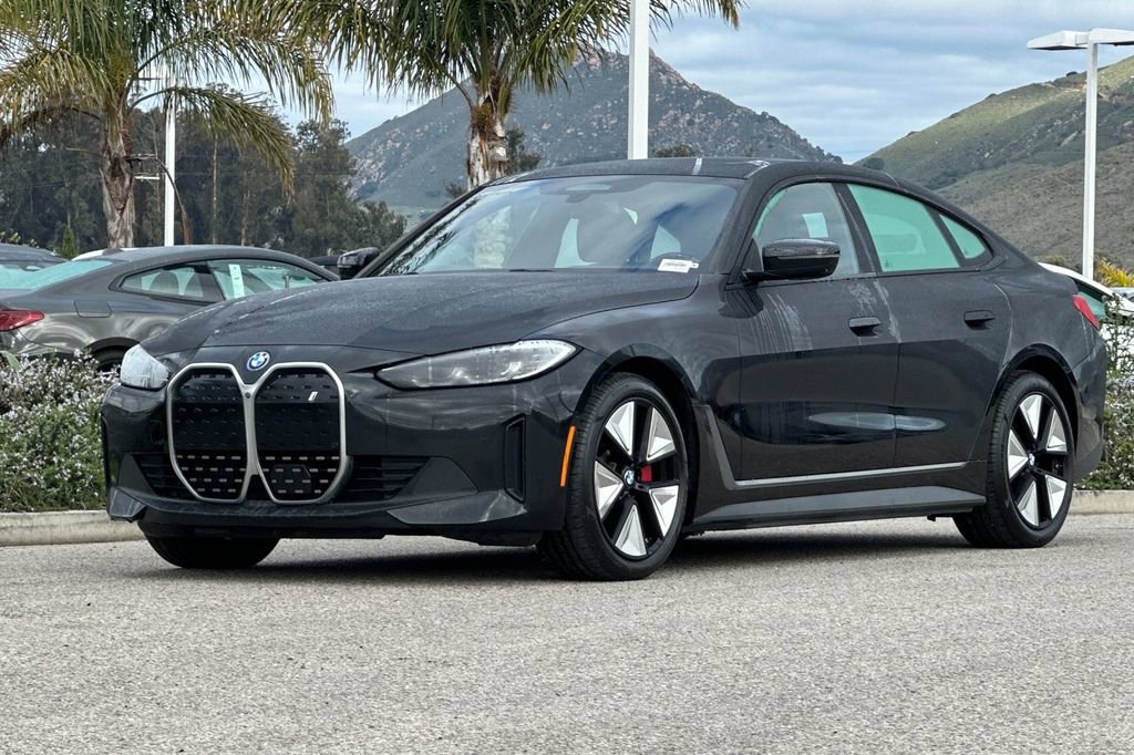 Used 2023 BMW i4 eDrive35 image 7