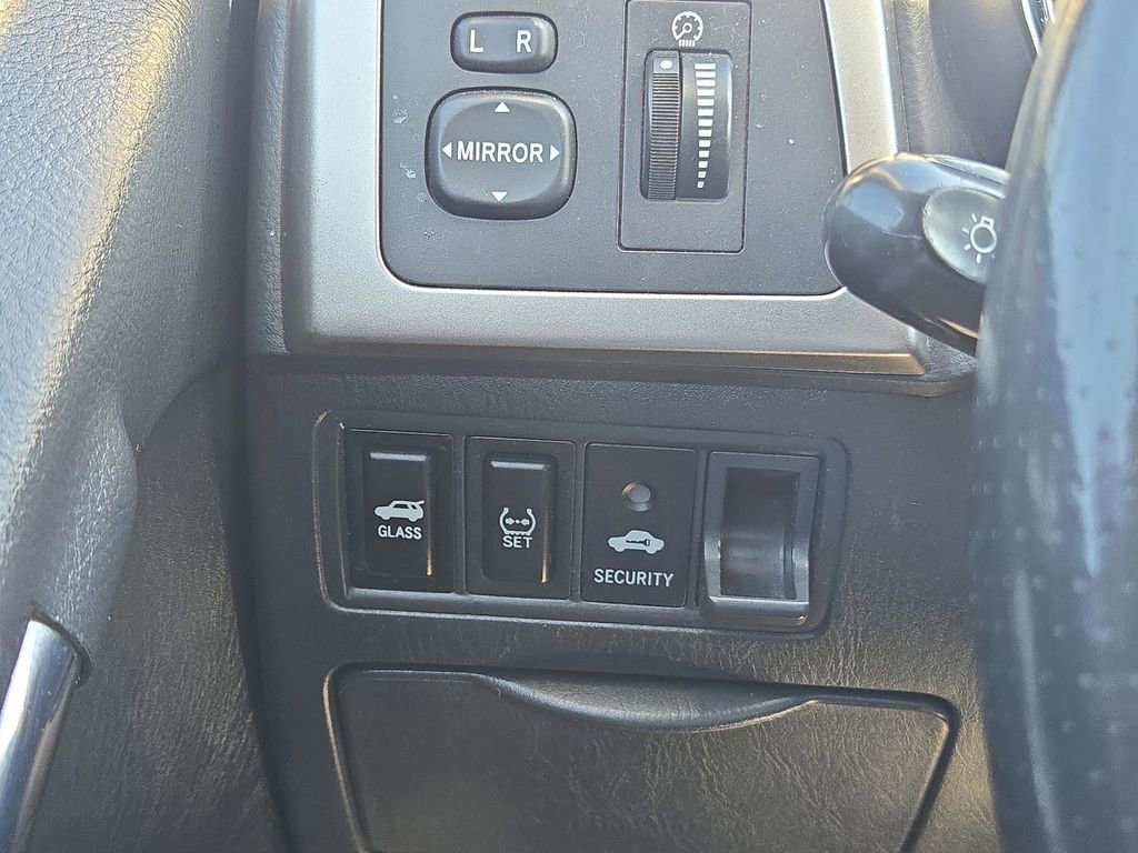 Used 2007 Toyota Matrix Base image 29