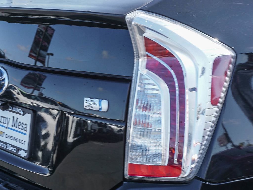 Used 2012 Toyota Prius Two FWD image 7