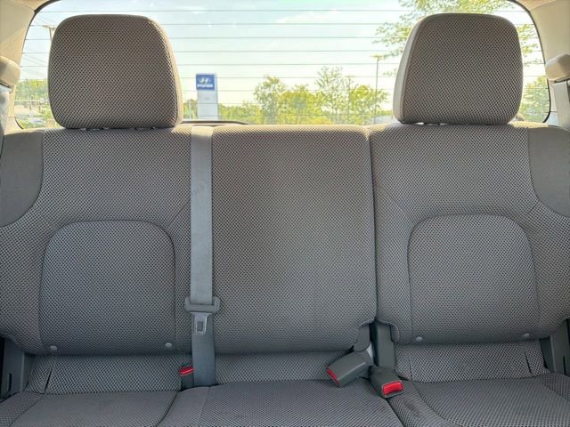 Used 2015 Nissan Frontier S RWD image 29
