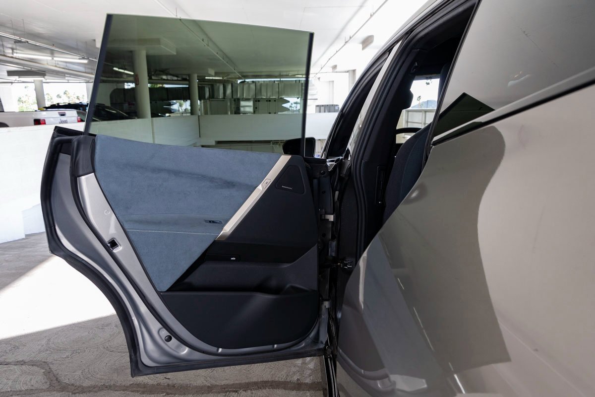 Certified 2023 BMW iX xDrive50 w/ Premium Package image 21