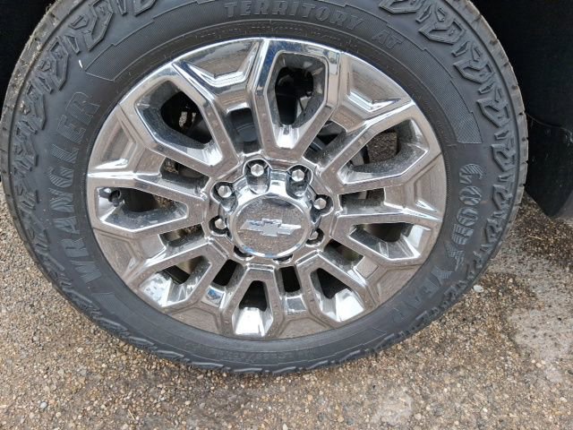 New 2026 Chevrolet Silverado 2500 LT w/ Texas Edition AWD/4WD image 9