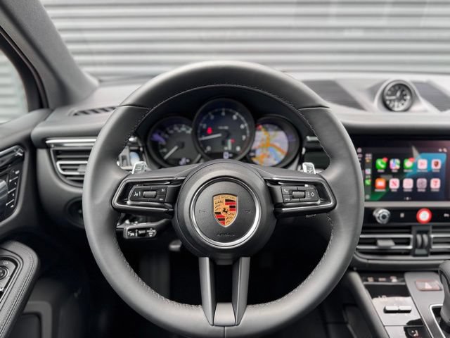 New 2026 Porsche Macan AWD/4WD image 18