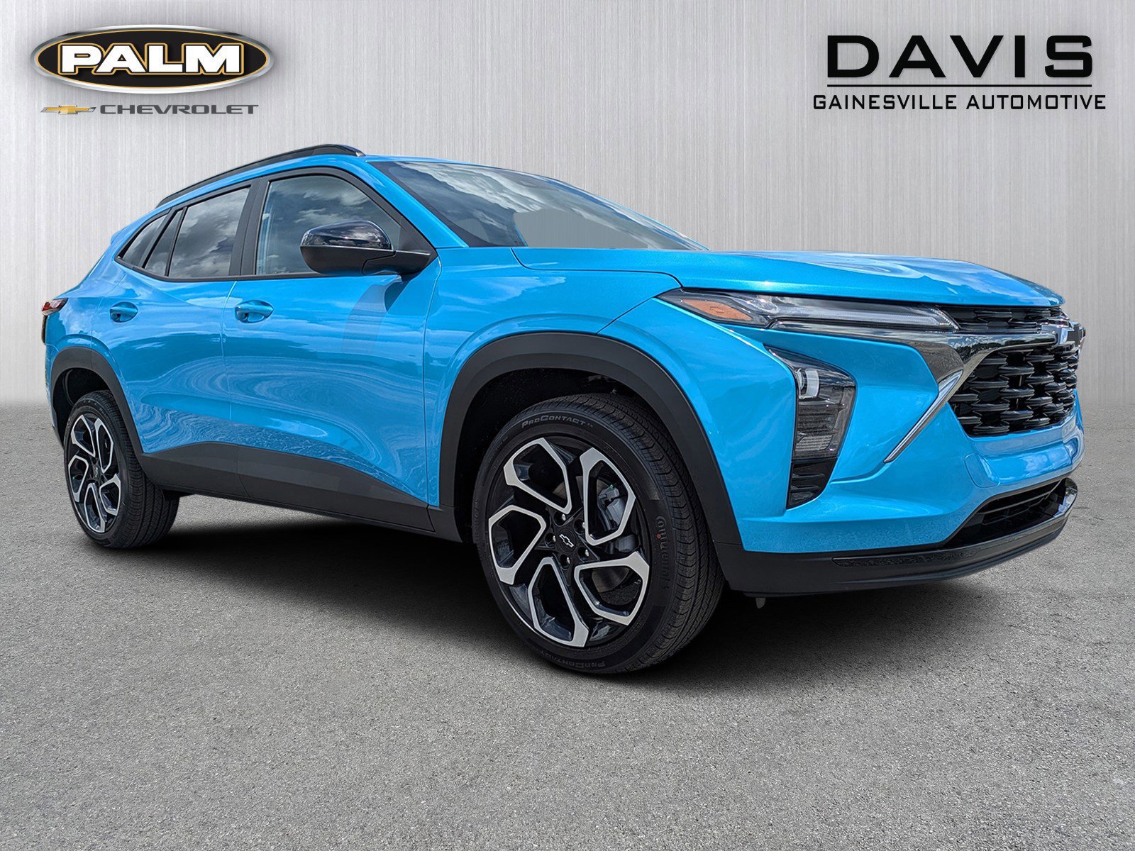 New 2025 Chevrolet Trax RS w/ Sunroof Package