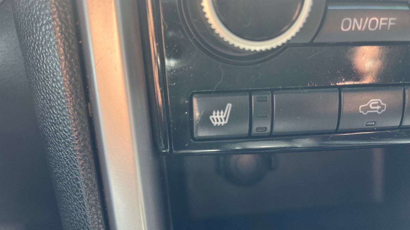 Used 2019 Subaru Ascent Limited AWD/4WD image 19