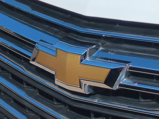 Used 2023 Chevrolet Traverse LT FWD image 32