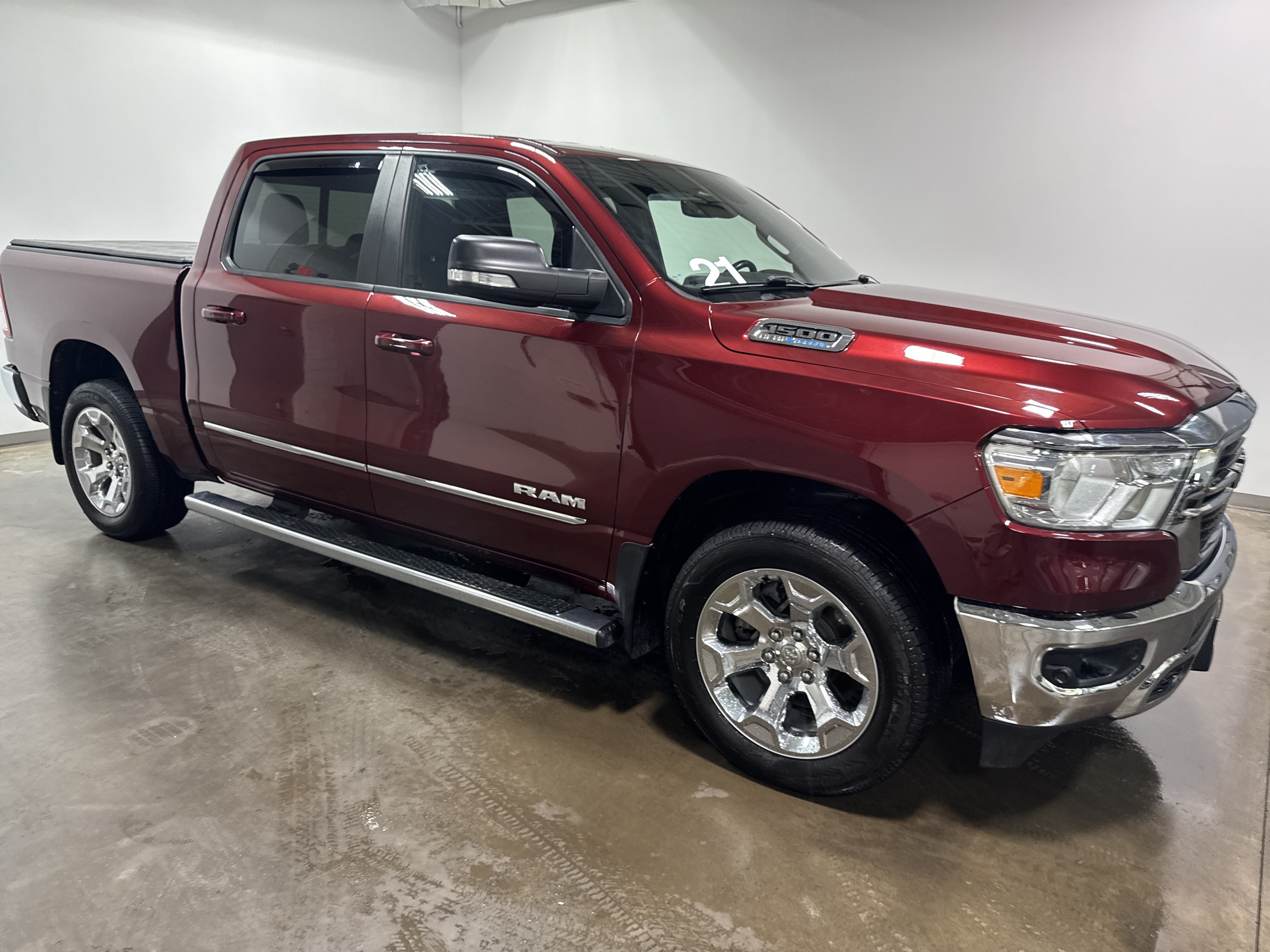 Used 2021 RAM 1500 Big Horn AWD/4WD image 2