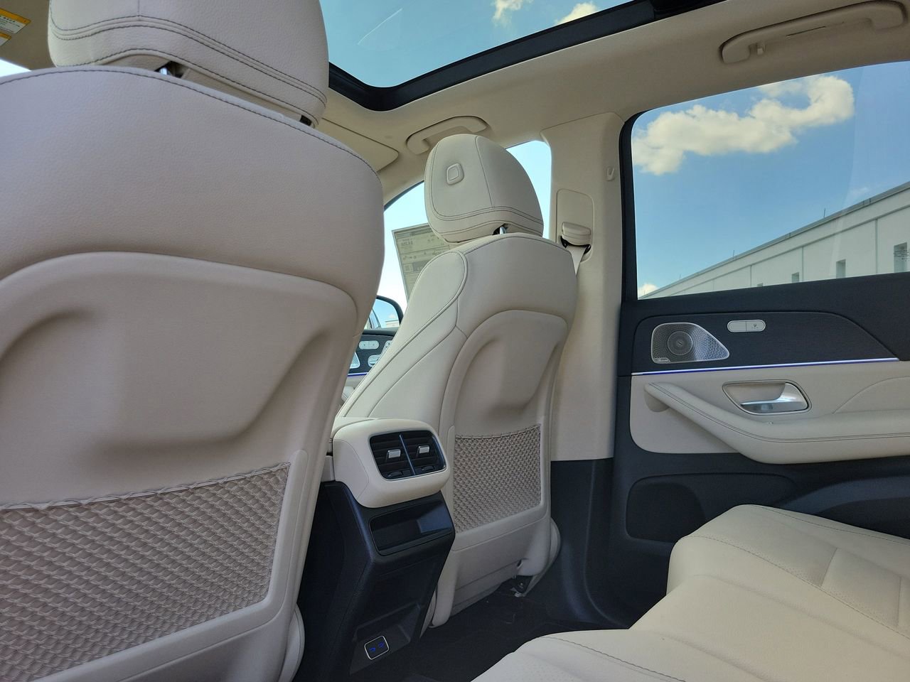 New 2026 Mercedes-Benz GLE 450 4MATIC image 13