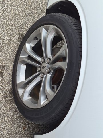 Used 2021 Dodge Challenger R/T RWD image 8