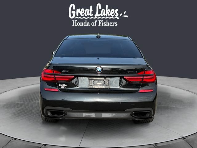 Used 2016 BMW 750i xDrive AWD/4WD image 4