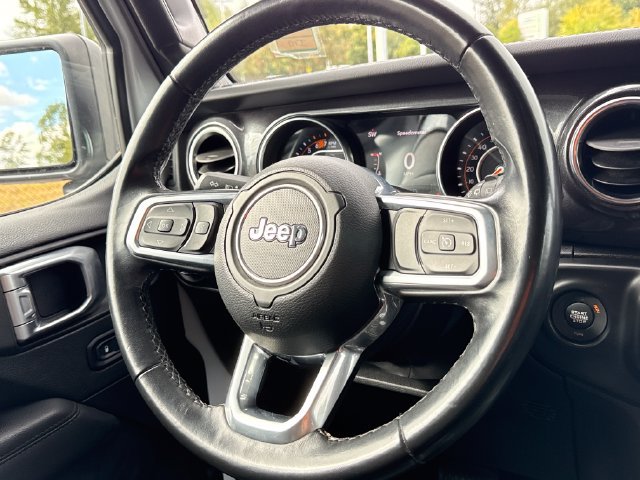 Used 2020 Jeep Wrangler Unlimited Sahara AWD/4WD image 14