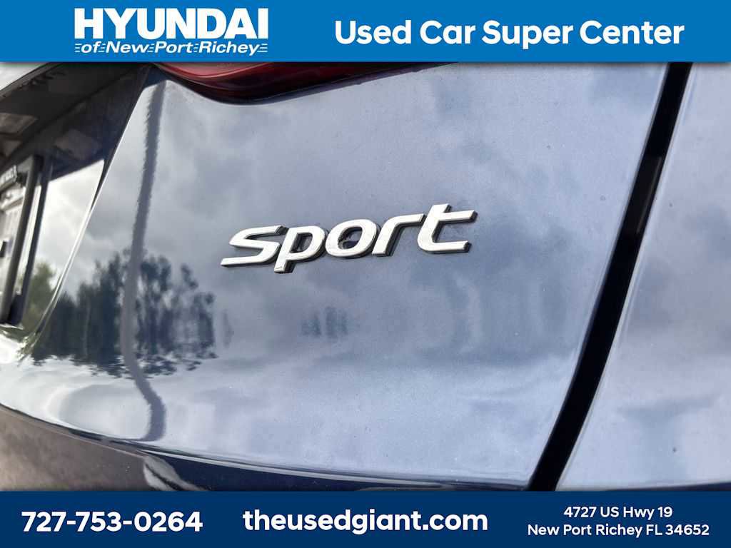 Used 2018 Hyundai Santa Fe Sport w/ 2.4L Value Package 02 image 5