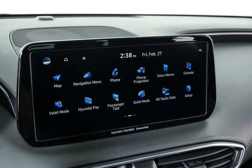 Used 2023 Hyundai Santa Fe Limited image 14