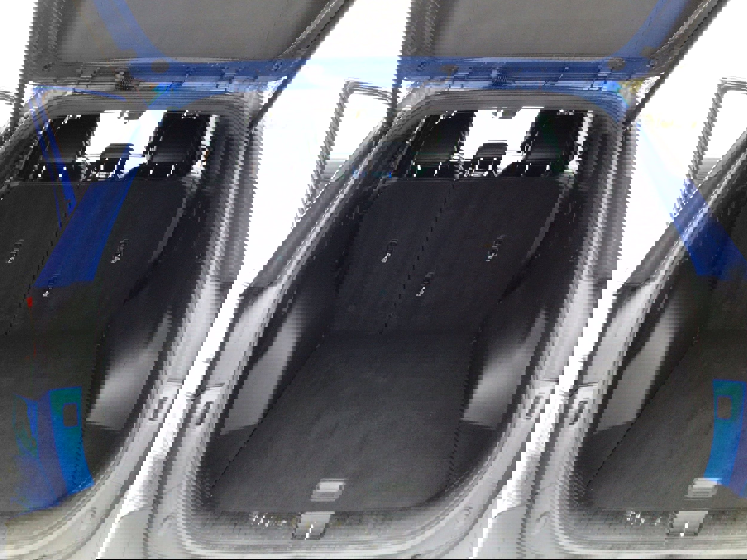 Used 2023 Kia Sportage X-Line w/ X-Line Premium Package image 11