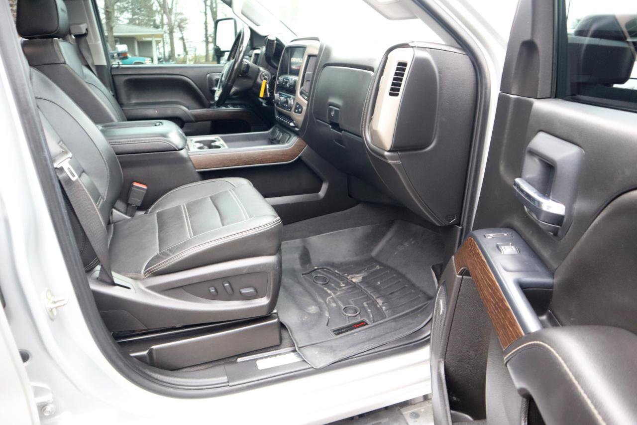 Used 2019 GMC Sierra 2500 Denali w/ Duramax Plus Package image 17