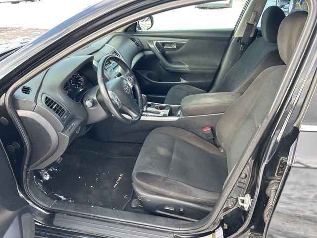 Used 2014 Nissan Altima 2.5 SV w/ Convenience Package FWD image 7