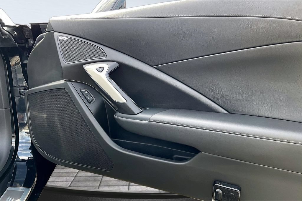 Used 2016 Chevrolet Corvette Stingray Convertible w/ 2LT Preferred Equipment Group RWD image 23