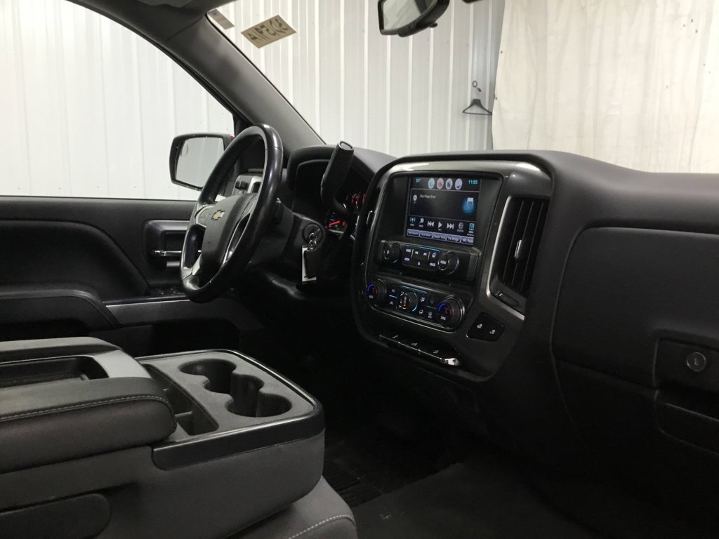 Used 2018 Chevrolet Silverado 1500 LT w/ All Star Edition AWD/4WD image 21