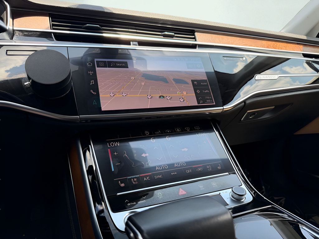 Used 2019 Audi A8 L 3.0T w/ Executive Package AWD/4WD image 25