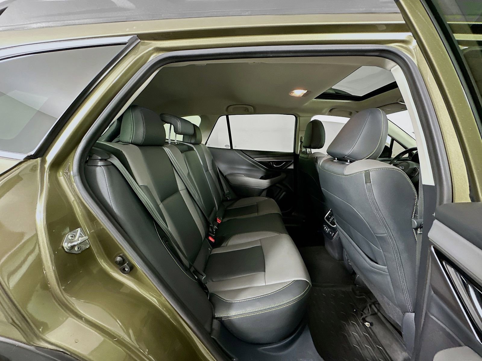 Used 2020 Subaru Outback Onyx Edition XT image 29