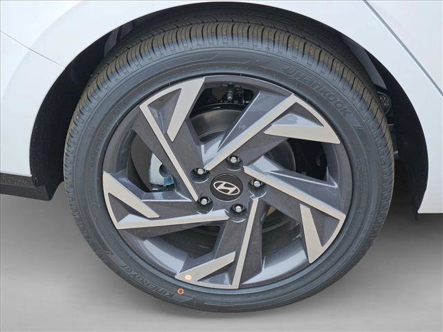 New 2026 Hyundai Elantra Limited FWD image 16