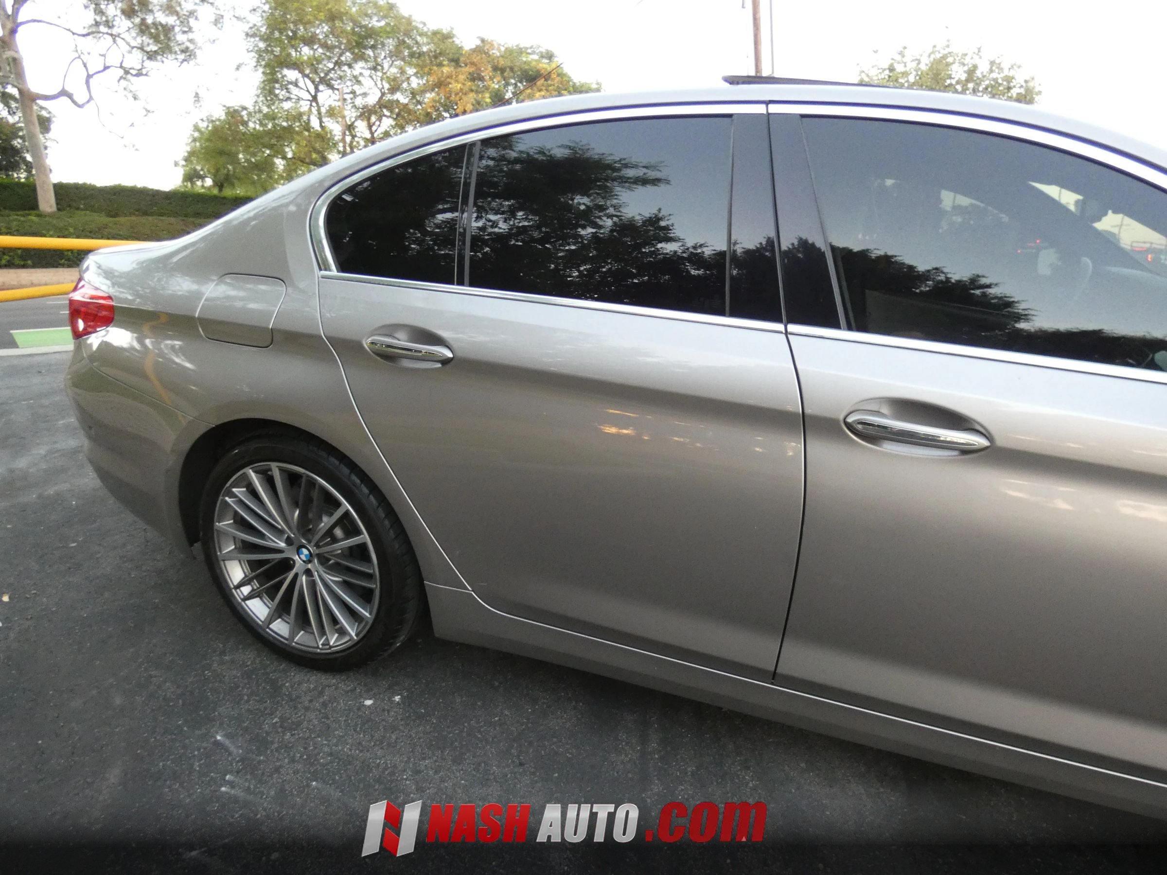 Used 2018 BMW 540i RWD image 6