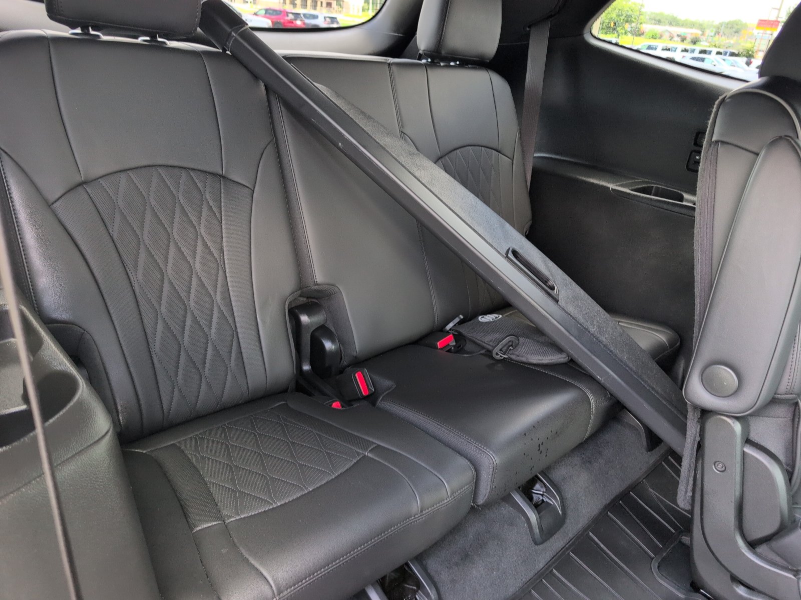 Used 2023 Buick Enclave Avenir w/ Trailering Package, 5000 lbs. FWD image 17
