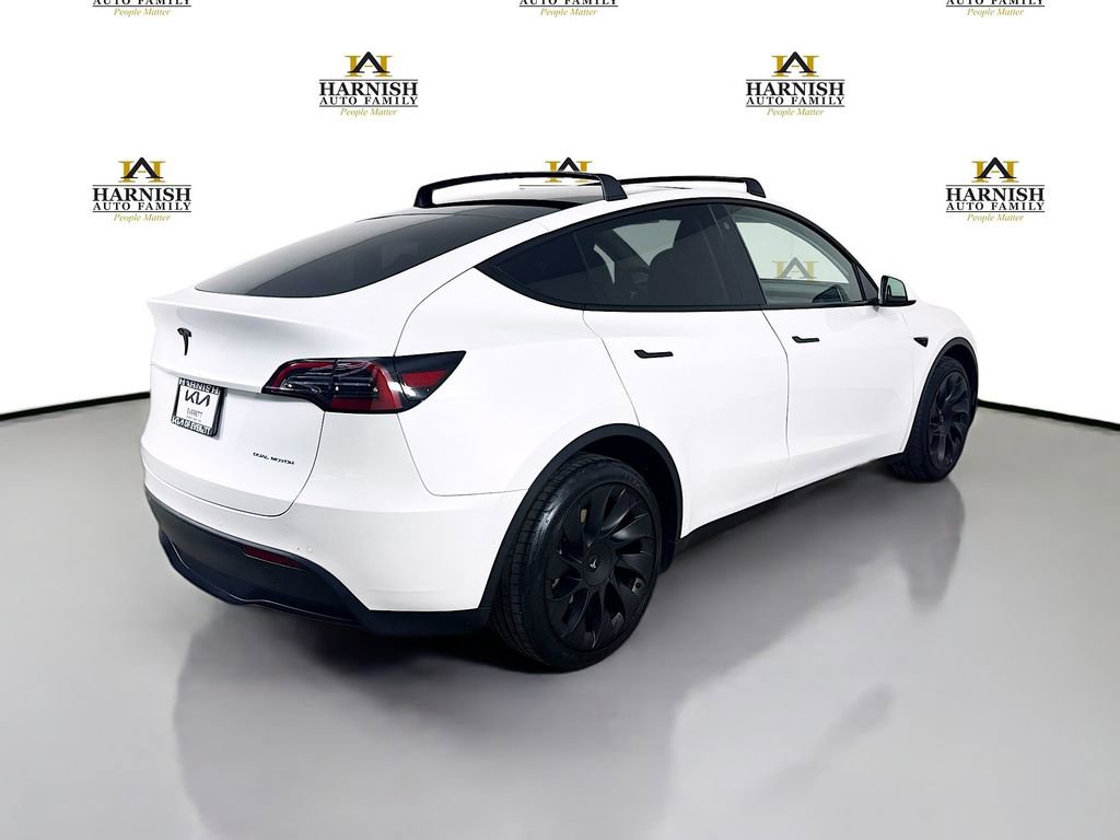 Used 2022 Tesla Model Y Long Range AWD/4WD image 7