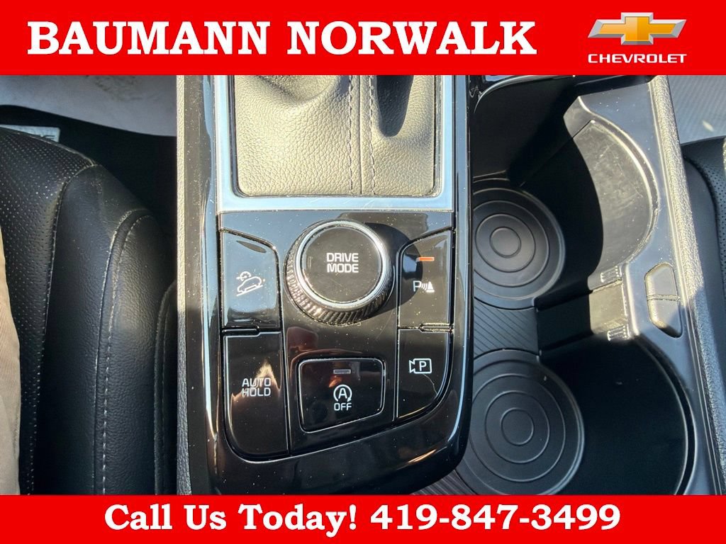 Used 2025 Kia Sportage EX FWD image 41
