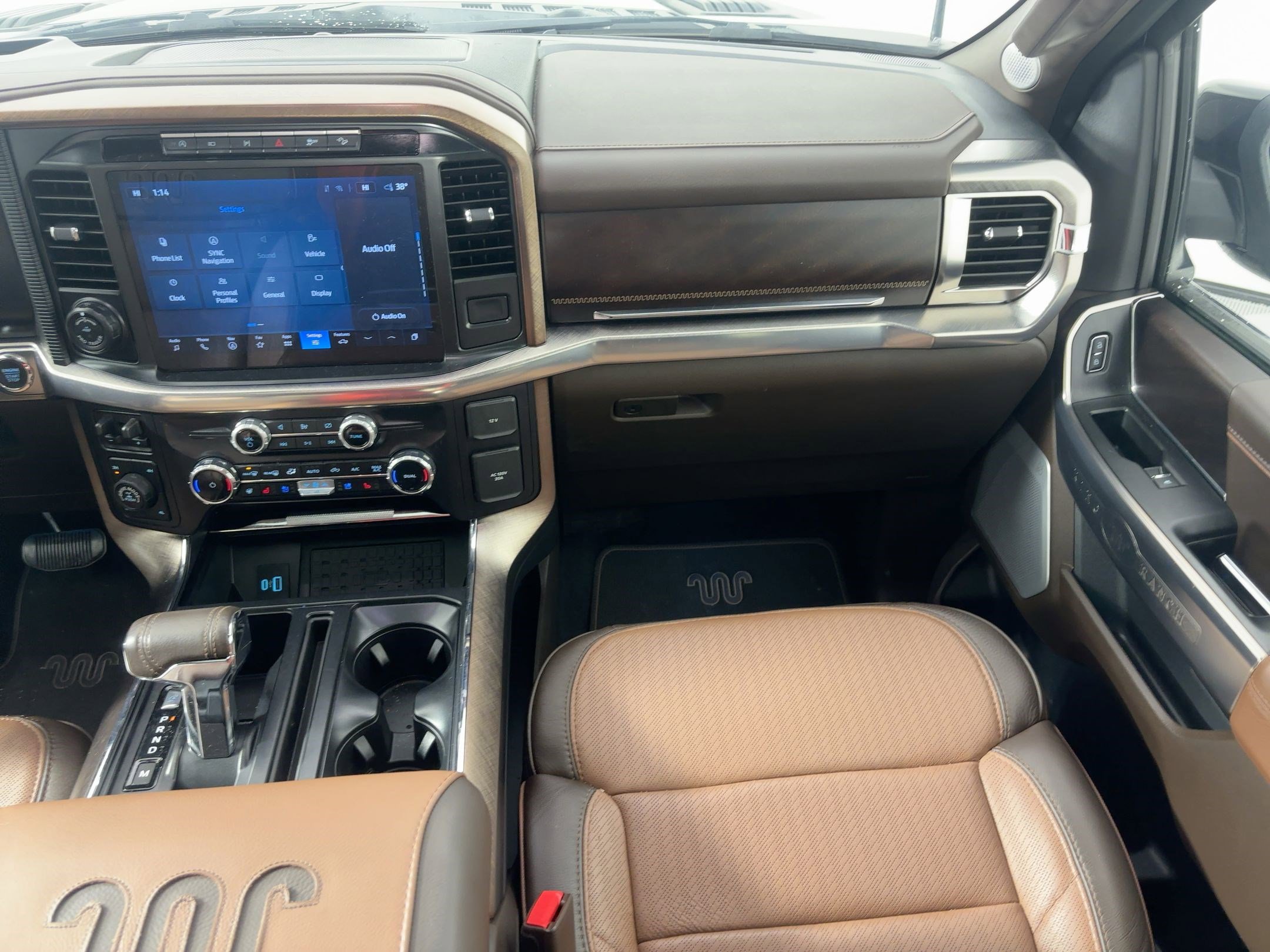 Used 2024 Ford F150 King Ranch w/ FX4 Off-Road Package image 28