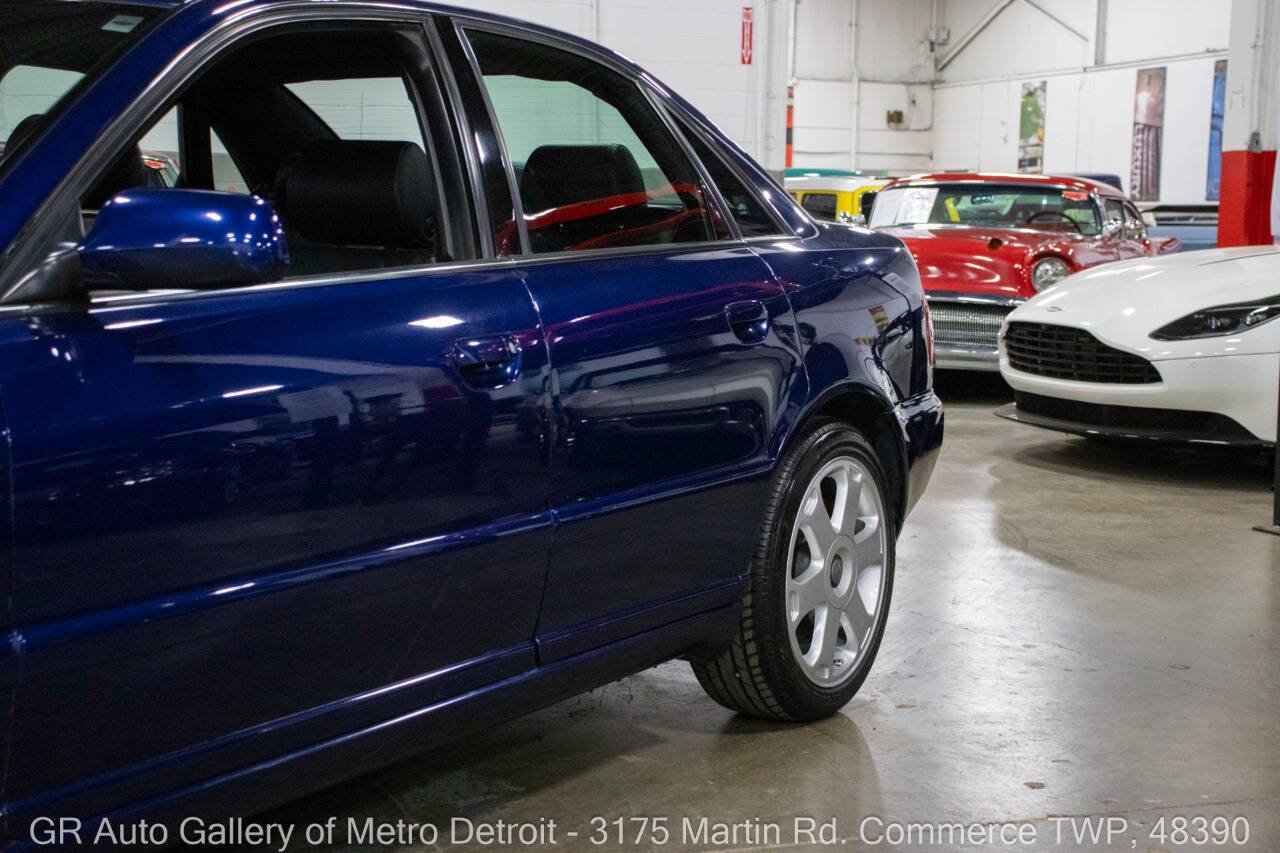 Used 2001 Audi S4 Sedan AWD/4WD image 22