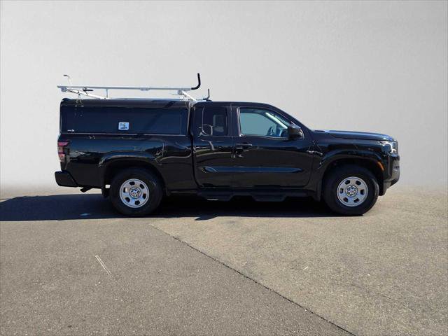 Used 2022 Nissan Frontier S w/ Technology Package RWD image 2