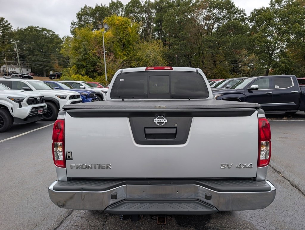 Used 2020 Nissan Frontier SV w/ SV Utility Package image 6