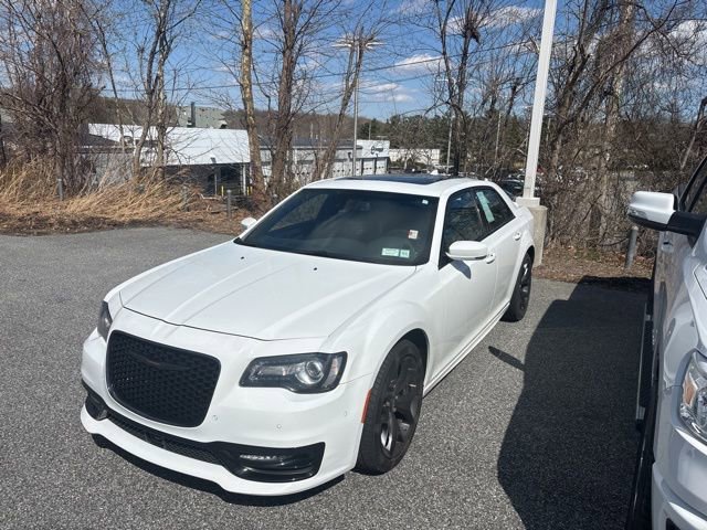 Used 2023 Chrysler 300 S w/ Comfort Group image 10