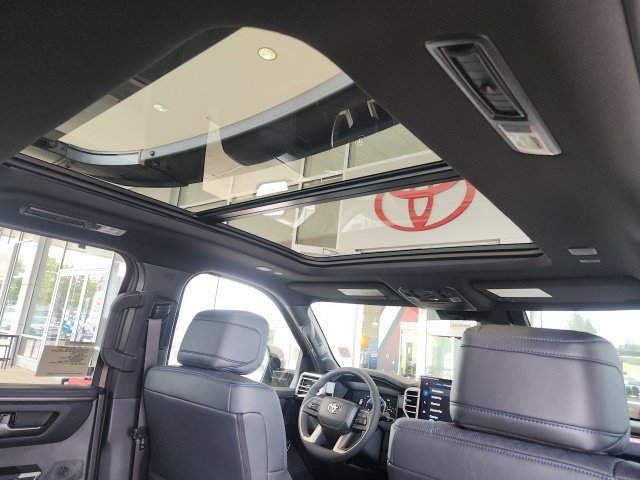 New 2026 Toyota Sequoia Platinum w/ TRD Off-Road Package AWD/4WD image 35
