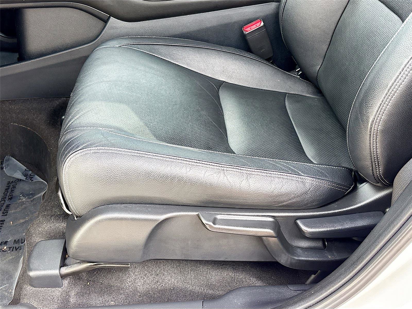 Used 2022 Honda HR-V EX-L image 18