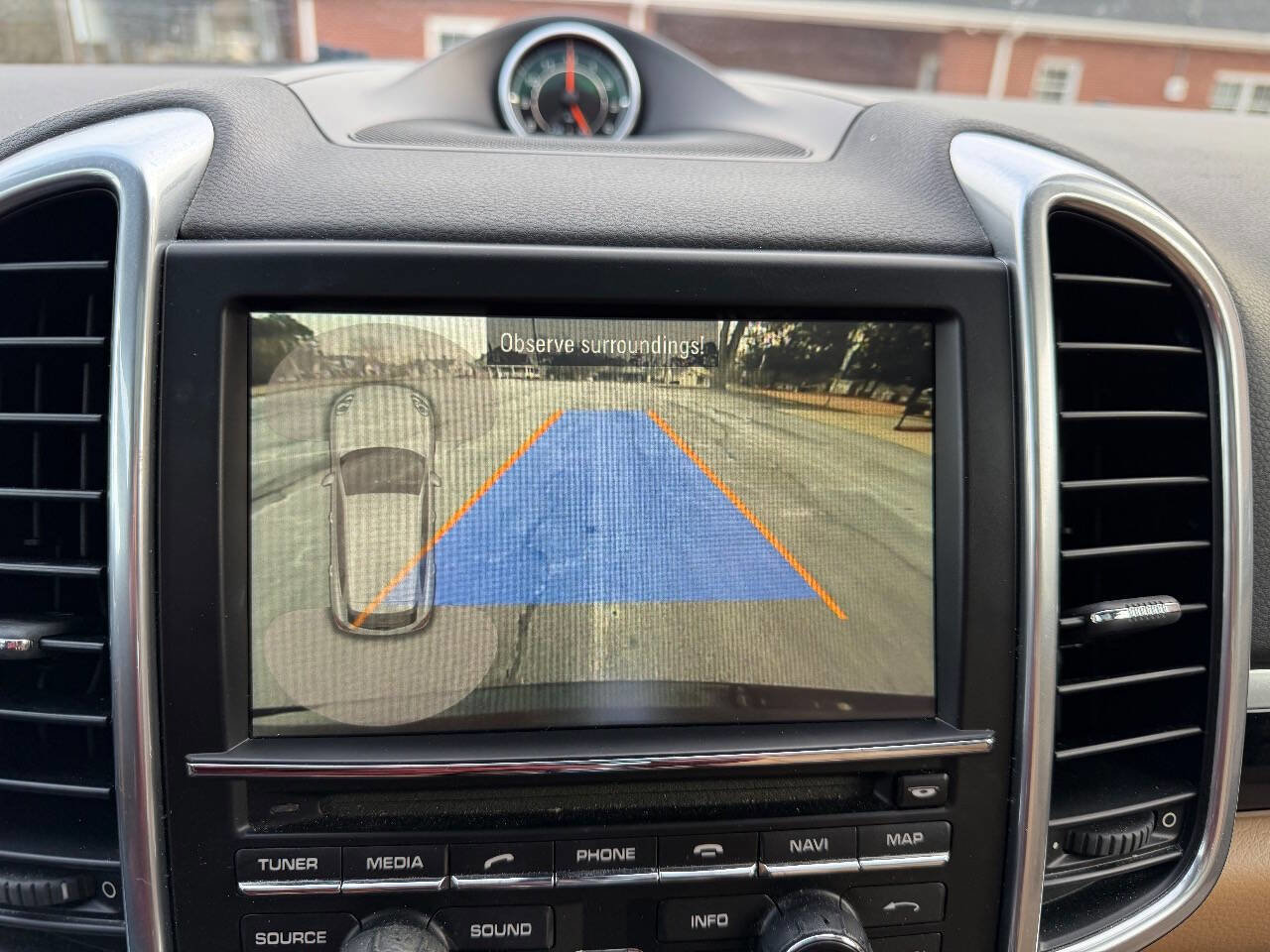 Used 2016 Porsche Cayenne Base AWD 4dr SUV image 18