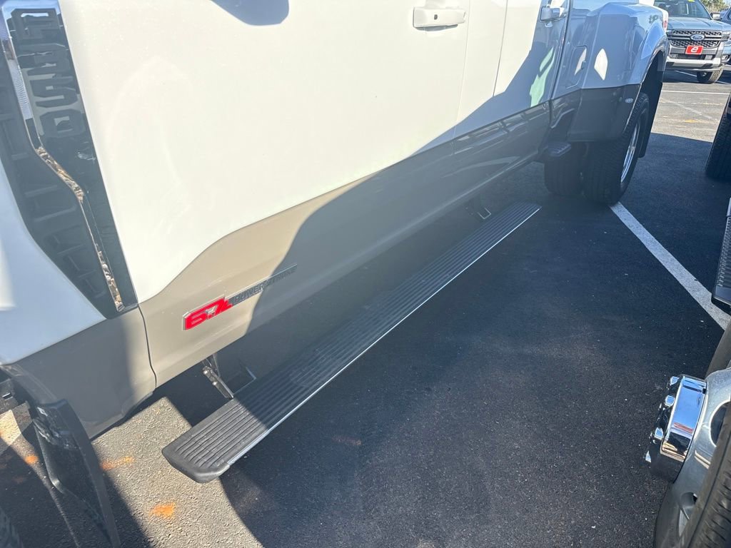 New 2026 Ford F350 King Ranch w/ FX4 Off-Road Package image 53