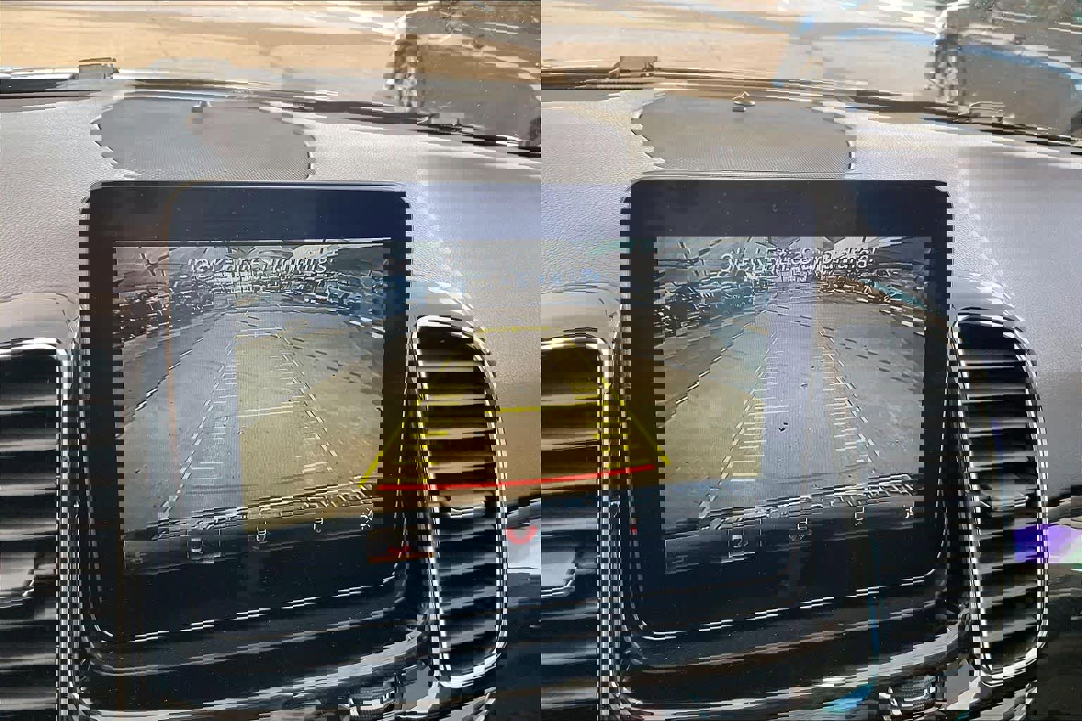 Used 2017 Mercedes-Benz GLE 350 4MATIC w/ Premium 2 Package image 26