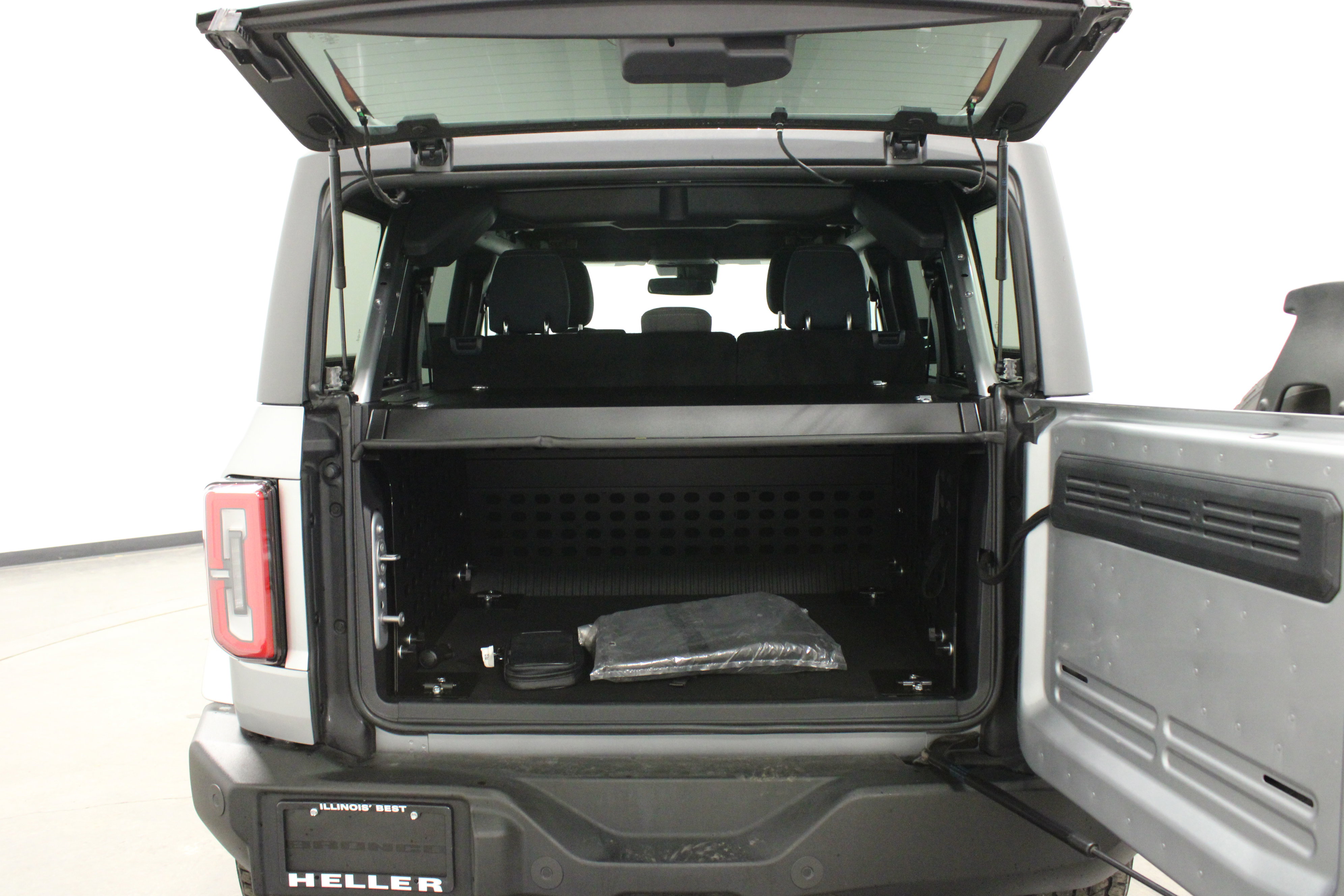 Used 2022 Ford Bronco Outer Banks image 13