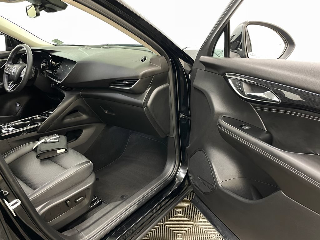 Used 2023 Buick Envision Essence AWD/4WD image 36