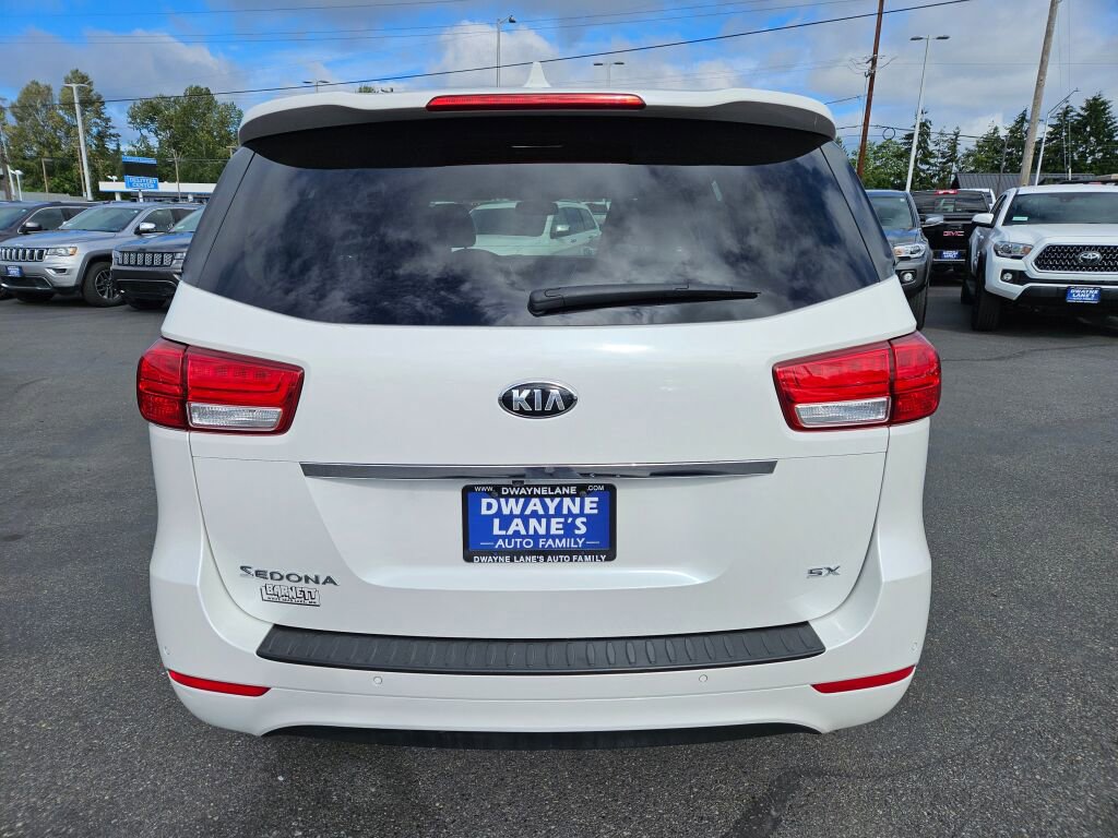 Used 2015 Kia Sedona SX image 8