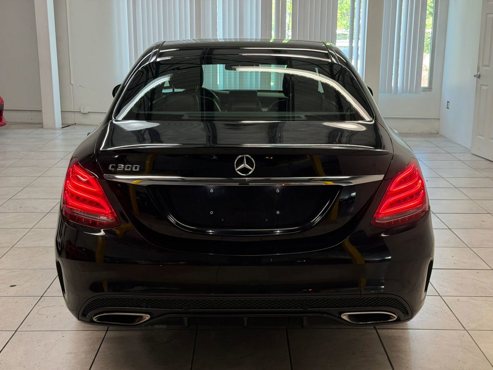 Used 2018 Mercedes-Benz C 300 Sedan w/ AMG Line image 8